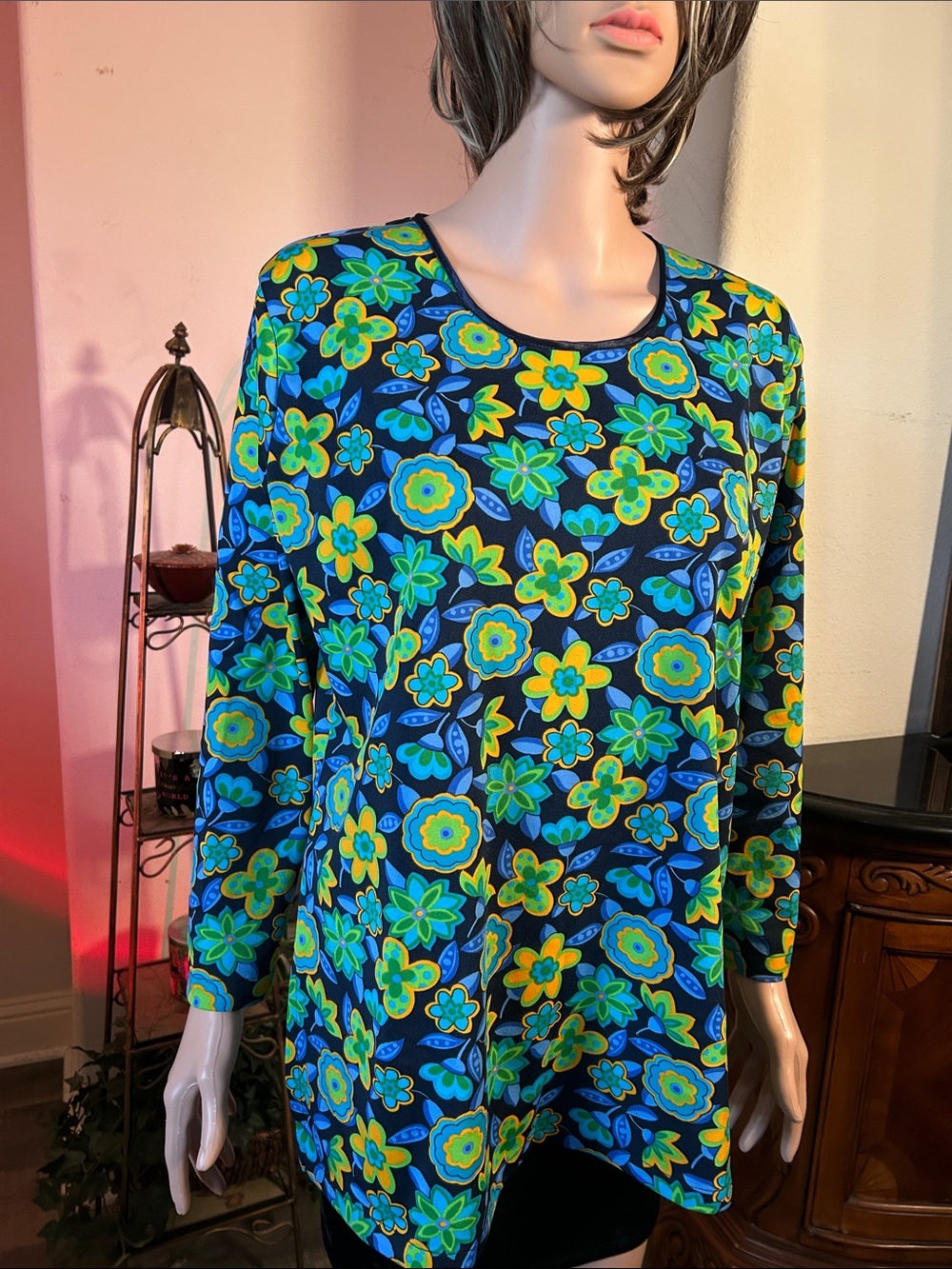 Floral Long-Sleeve Tunic Top - Blue & Green